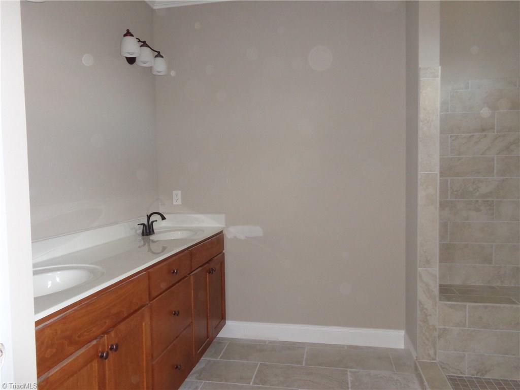 299 Washburn Road Madison, NC 27025 - Photo 13 of 18 Gallery Image 13