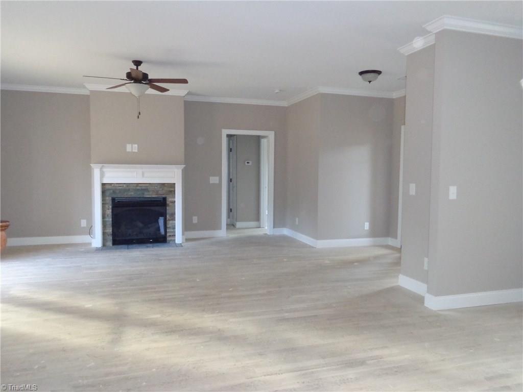 299 Washburn Road Madison, NC 27025 - Photo 5 of 18 Gallery Image 5