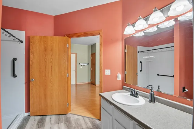 $234,900 | 555 Main Avenue, Unit 113, De Pere, WI 54115
