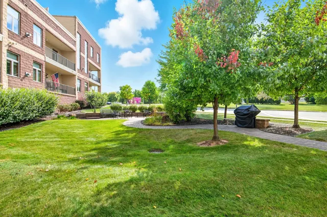 $234,900 | 555 Main Avenue, Unit 113, De Pere, WI 54115