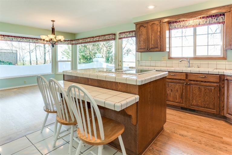 3572 North Foothill Road Medford, OR 97504 - Photo 12 of 35 Additional Photo