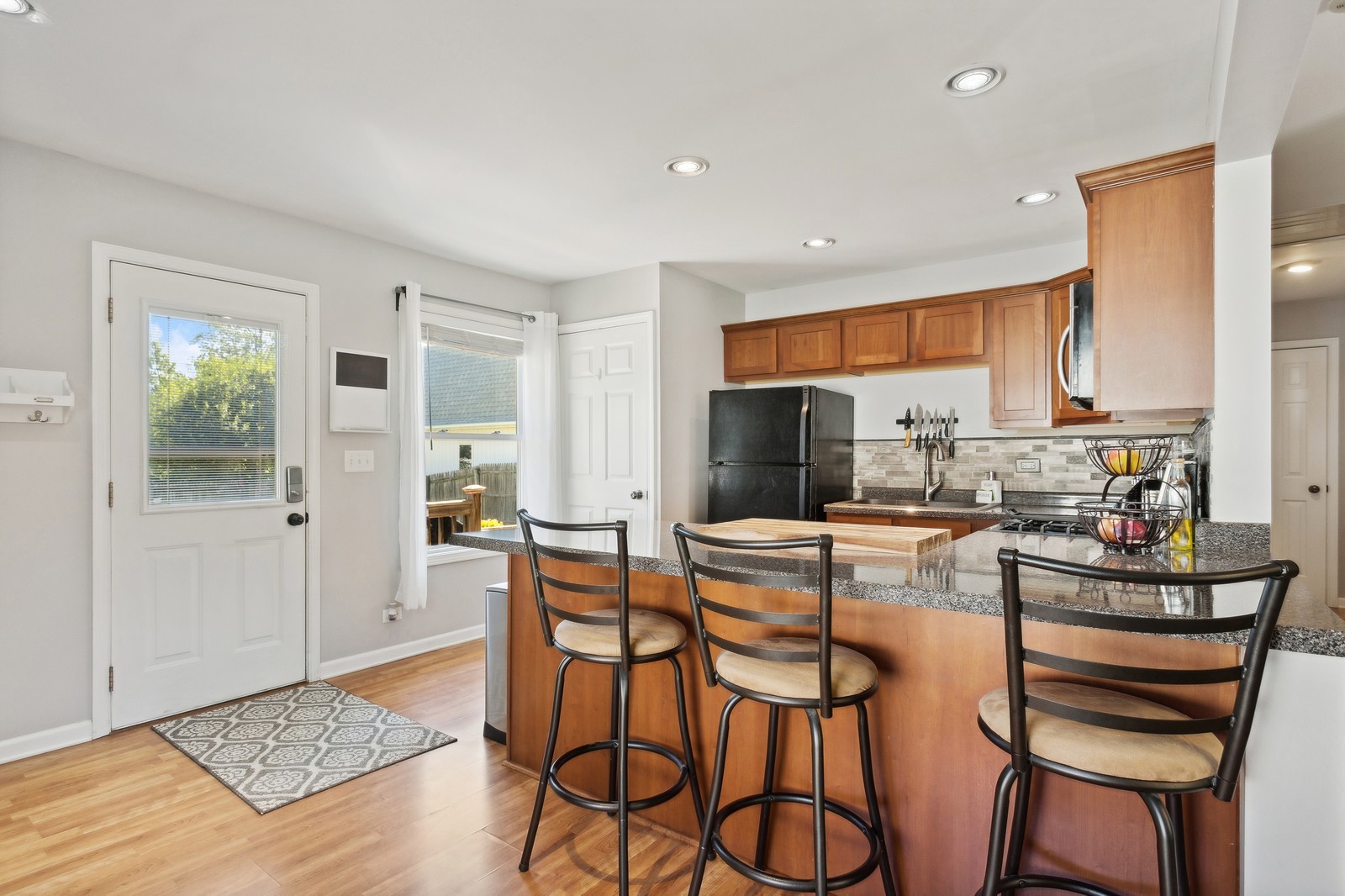 1201 Basin Drive Lockport, IL 60441 - Photo 5 of 16 a view of a dining room with furniture