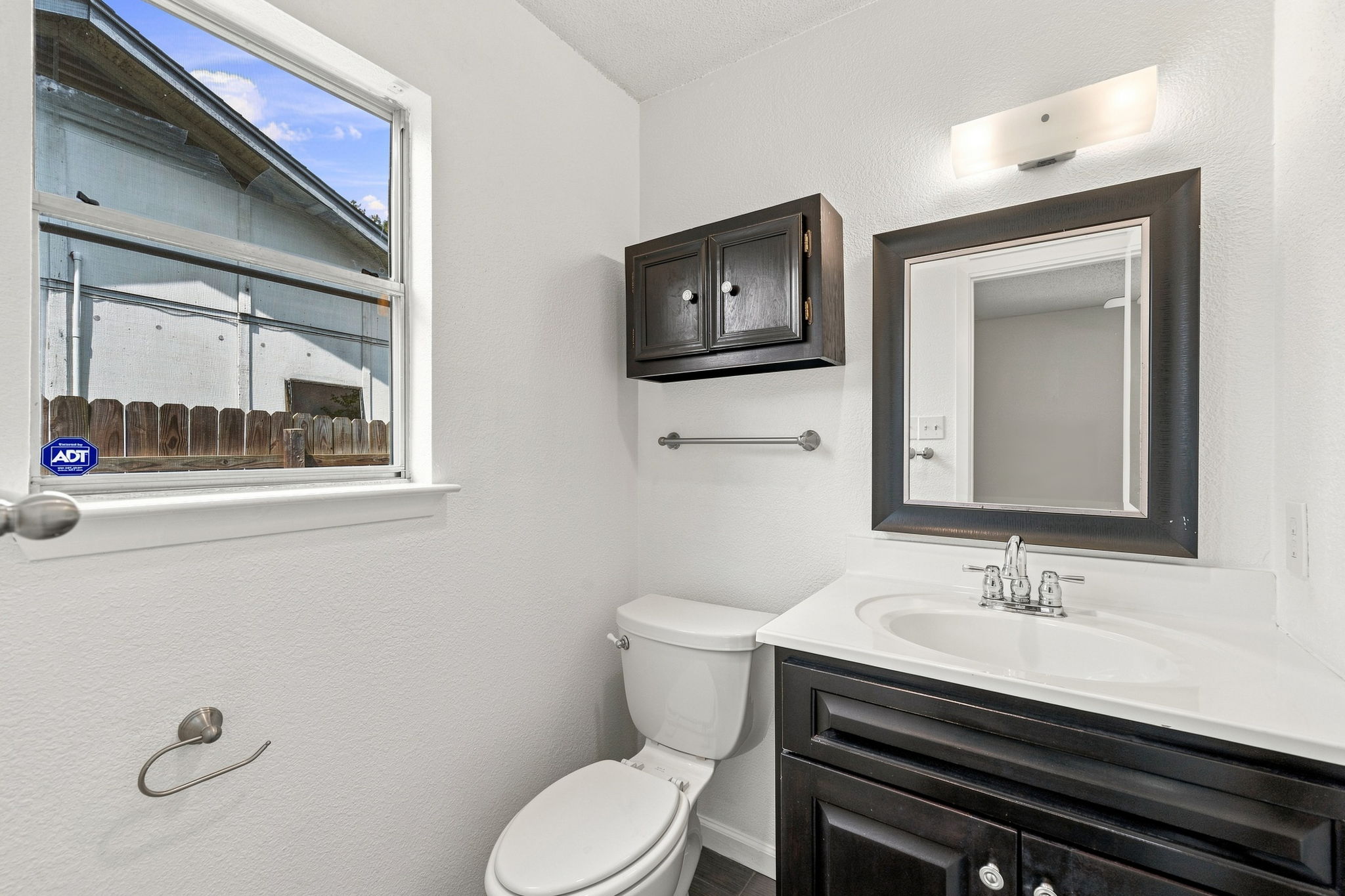 6712 Ripple Run Austin, TX 78744 - Photo 19 of 31 Gallery Image 19