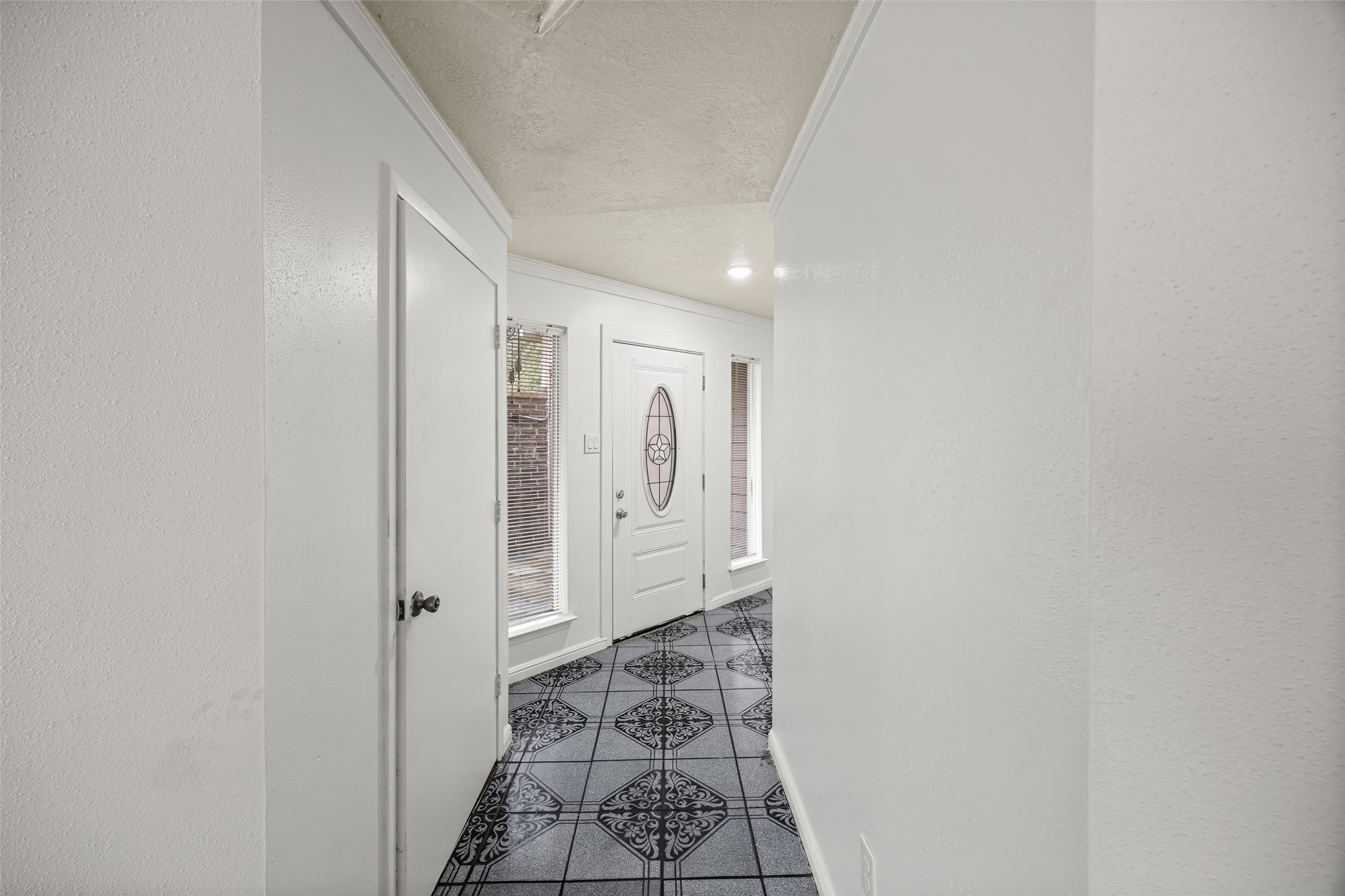 7226 Ridgeberry Drive Houston, TX 77095 - Photo 31 of 31 a bathroom with a granite countertop shower and a sink