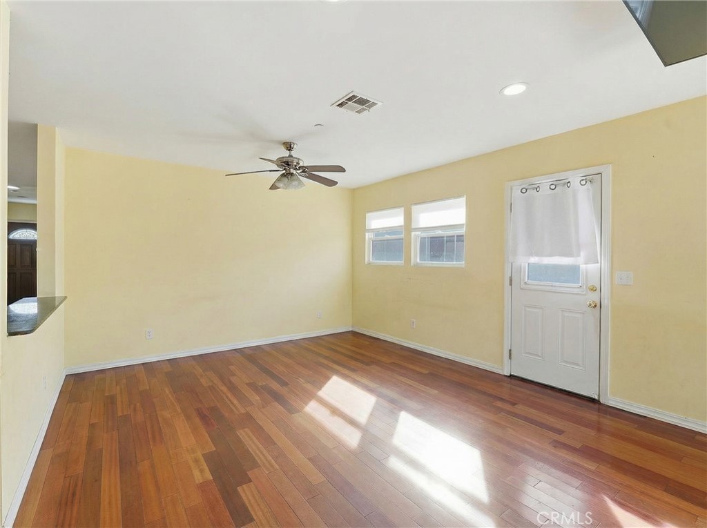 6545 Dos Rios Road Downey, CA 90240 - Photo 10 of 25