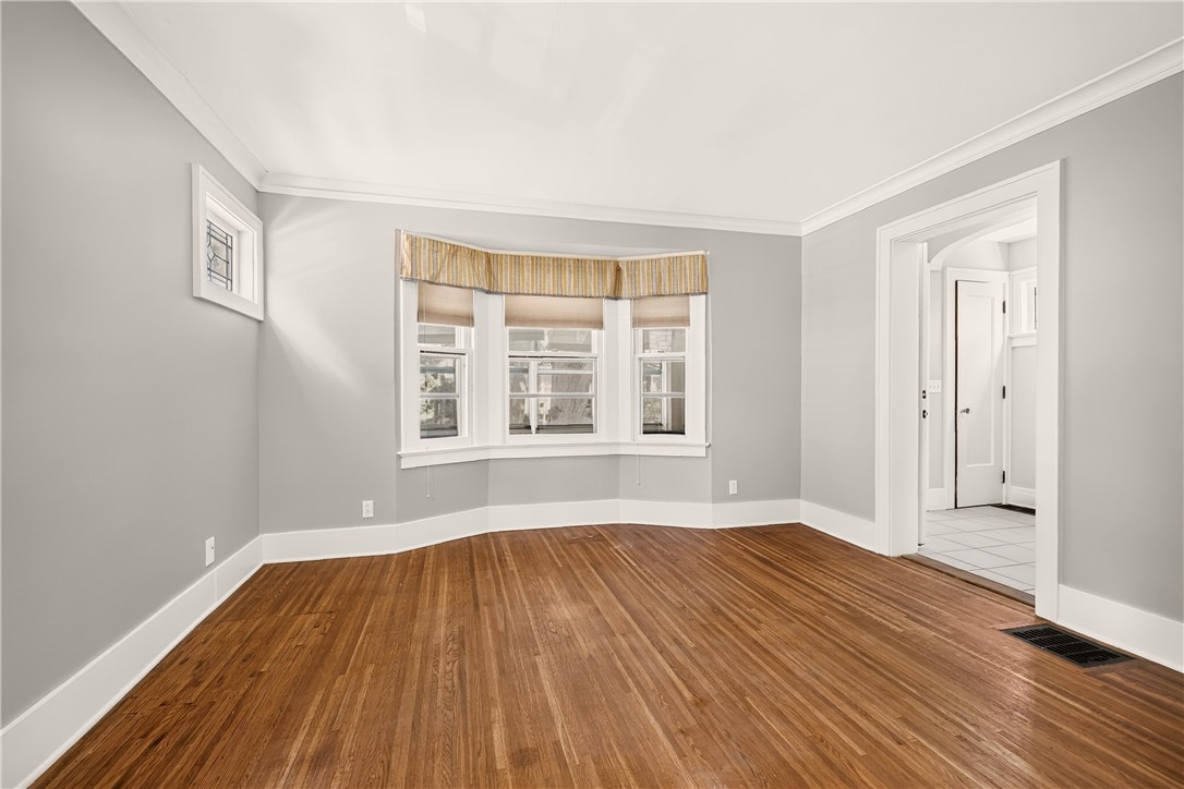 185 Wilsonia Road Rochester, NY 14609 - Photo 6 of 17 Gallery Image 6
