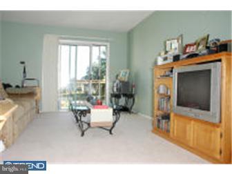 704 Woodchip Road Lumberton, NJ 08048 - Photo 2 of 7 Gallery Image 2