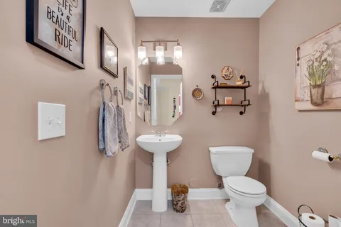 $625,000 | 272 Colt Street, Pennington, NJ 08534