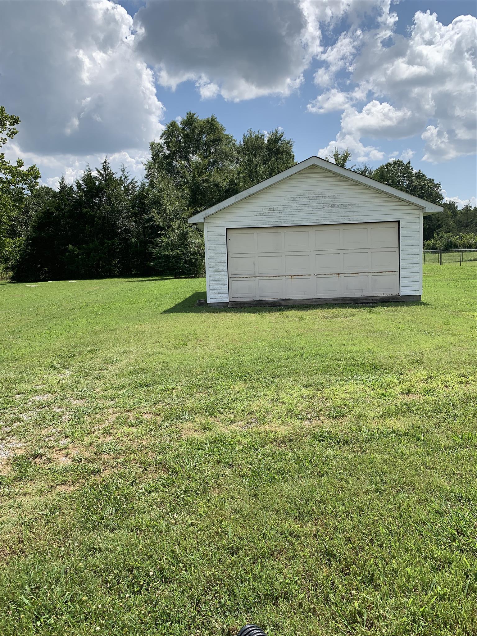 4033 Central Valley Road Murfreesboro, TN 37129 - Photo 2 of 4 Gallery Image 2