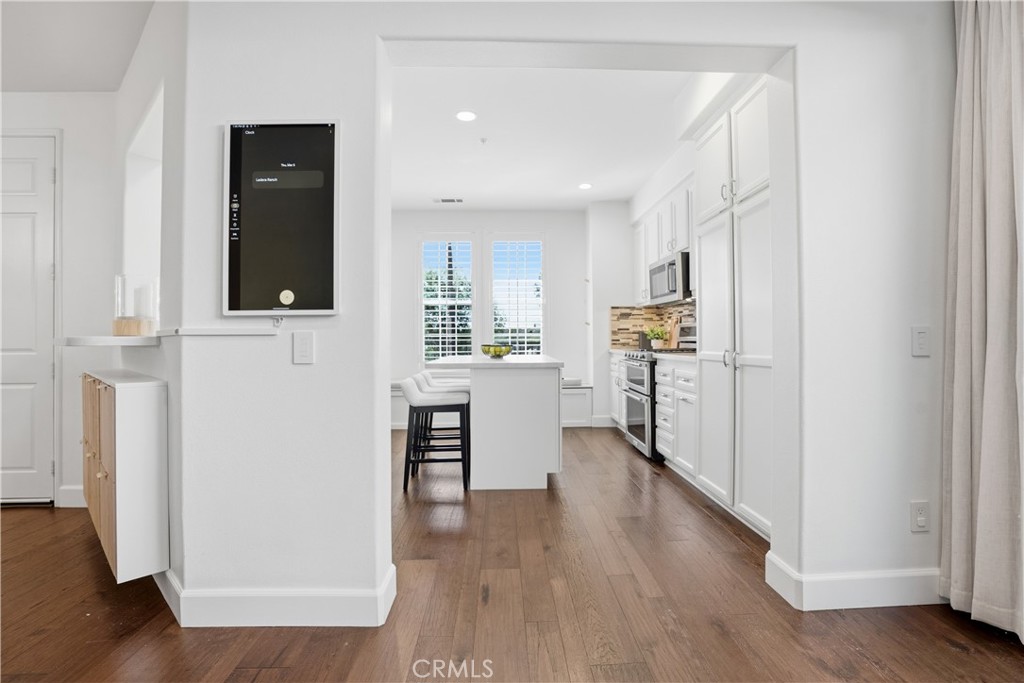 72 Sellas Road South Ladera Ranch, CA 92694 - Photo 9 of 59