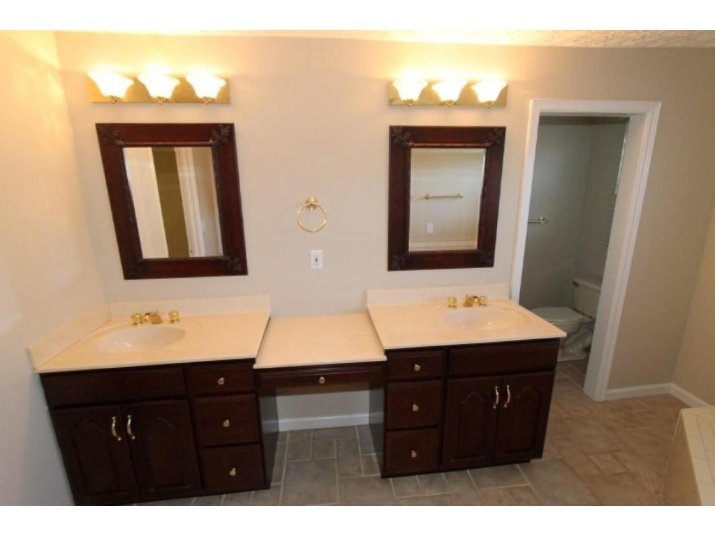 513 Ridgefields Road Kingsport, TN 37660 - Photo 13 of 23 Photo 14