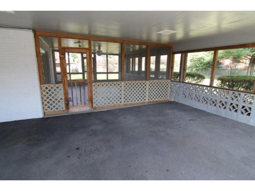 513 Ridgefields Road Kingsport, TN 37660 - Photo 3 of 23 Photo 3