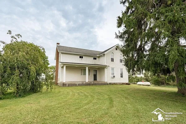 $275,000 | 5703 Carson Highway, Adrian, MI 49221