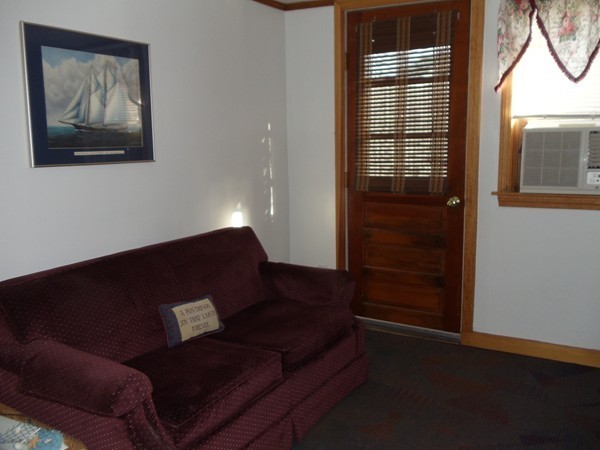 6 Columbia Street Wareham, MA 02571 - Photo 12 of 21 Gallery Image 12