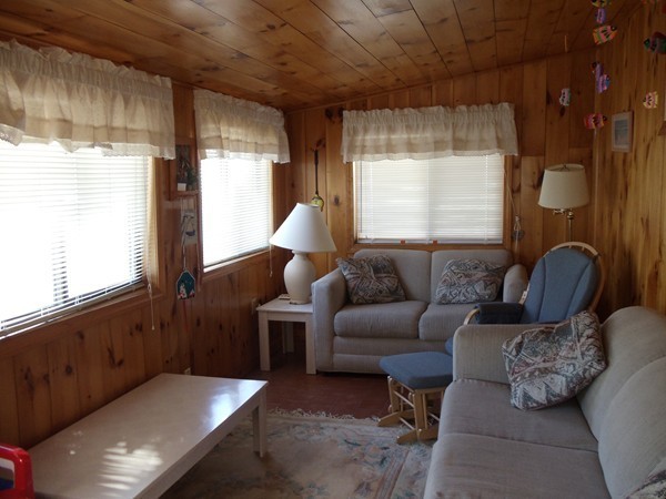 6 Columbia Street Wareham, MA 02571 - Photo 4 of 21 Gallery Image 4