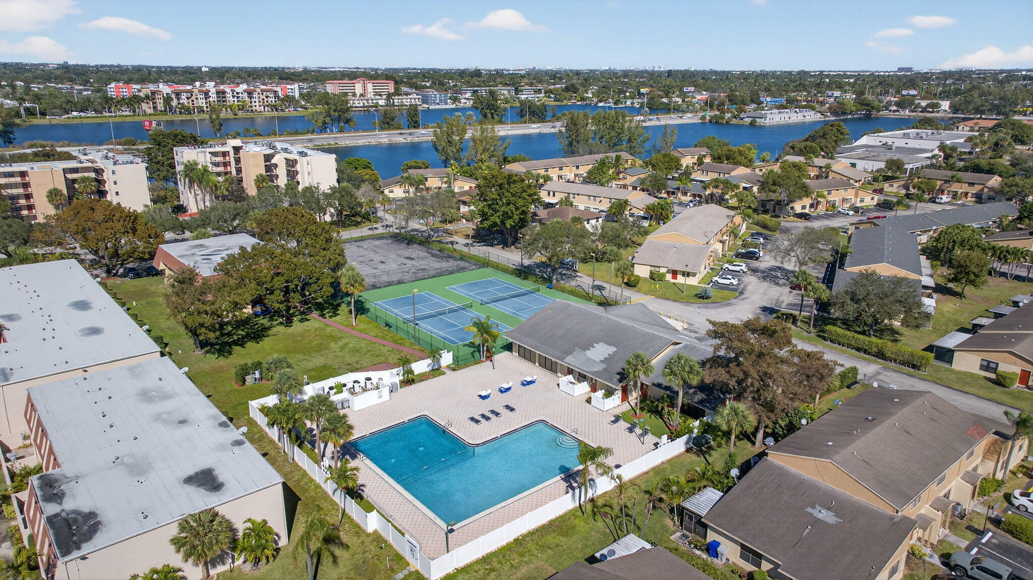 3324 Quail Close, Unit 7 Pompano Beach, FL 33064 - Photo 53 of 54 55-web-or-mls-3324--13