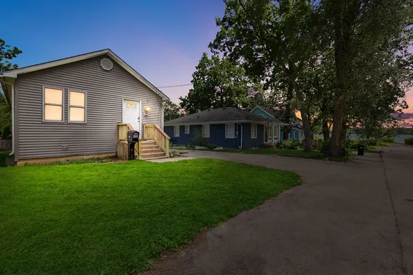 $339,900 | 125 Burton Street, Grayslake, IL 60030