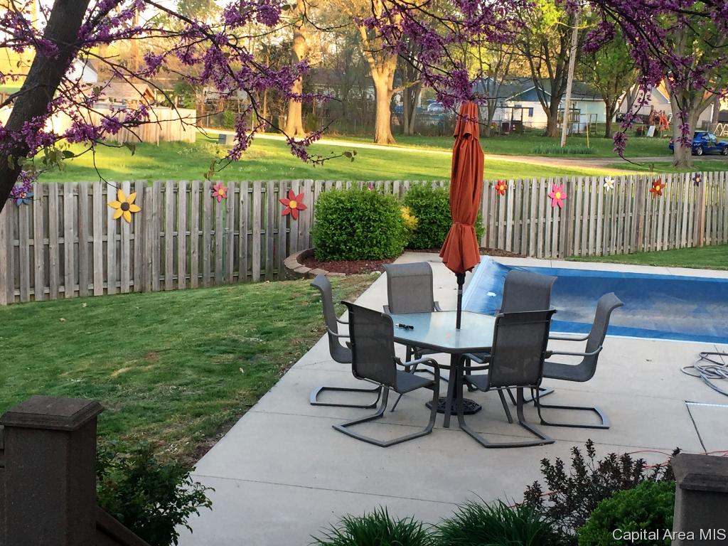16 Spring Street Riverton, IL 62561 - Photo 23 of 28 Gallery Image 23