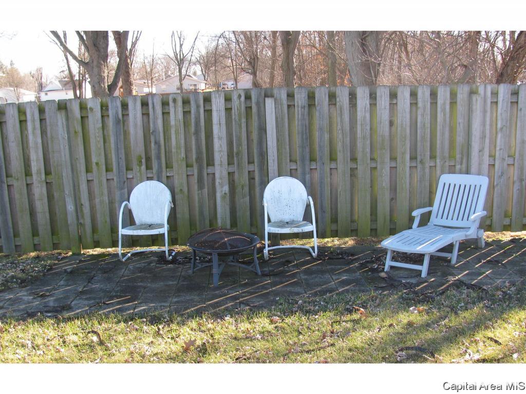 16 Spring Street Riverton, IL 62561 - Photo 24 of 28 Gallery Image 24