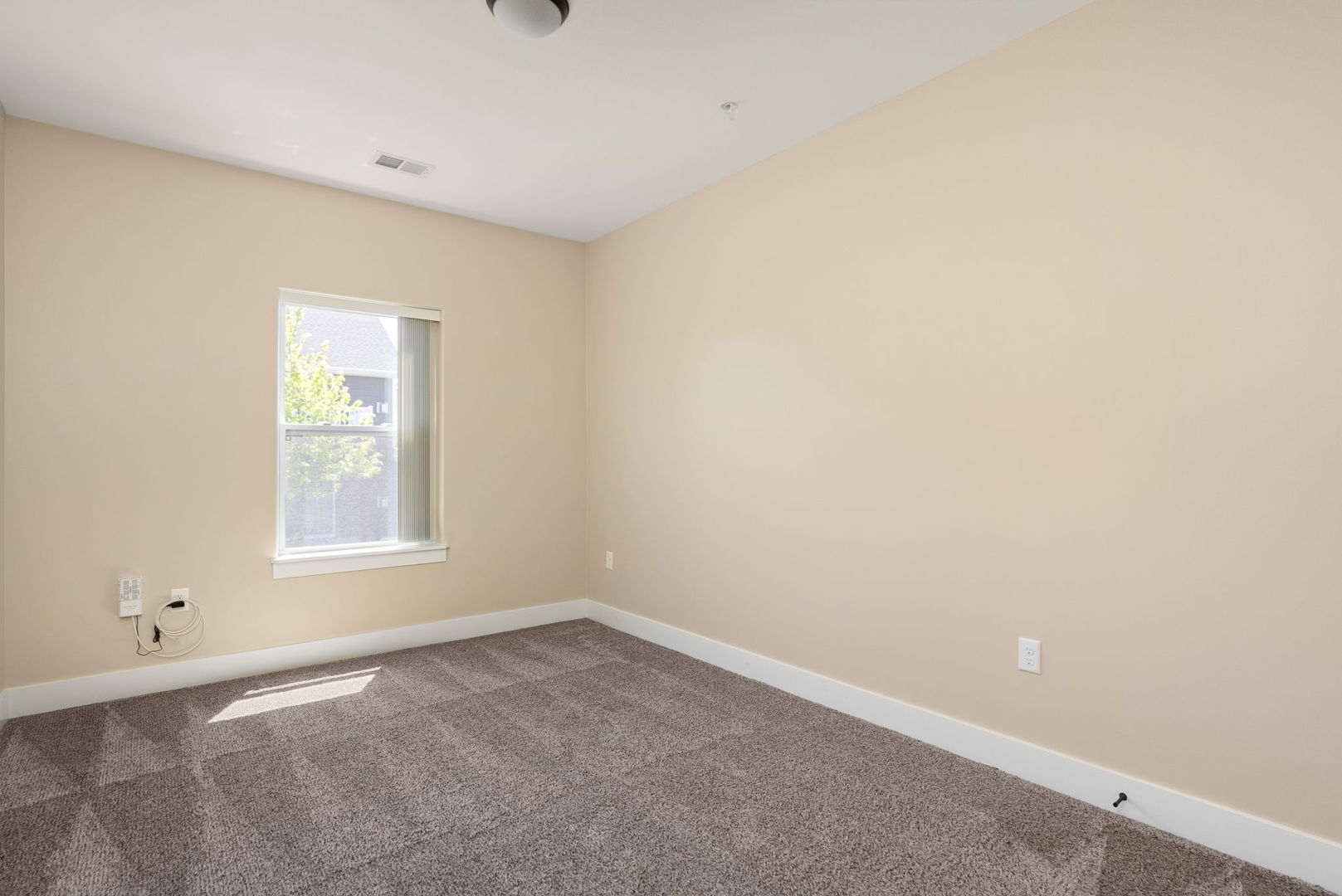 2939 Shanes Way Bettendorf, IA 52722 - Photo 21 of 25
