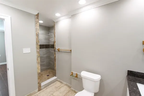 $1,650 | 16807 Gaelic Lane, Houston, TX 77084