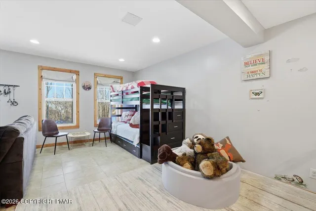 $449,777 | 208 Sycamore Court, Tannersville, PA 18372