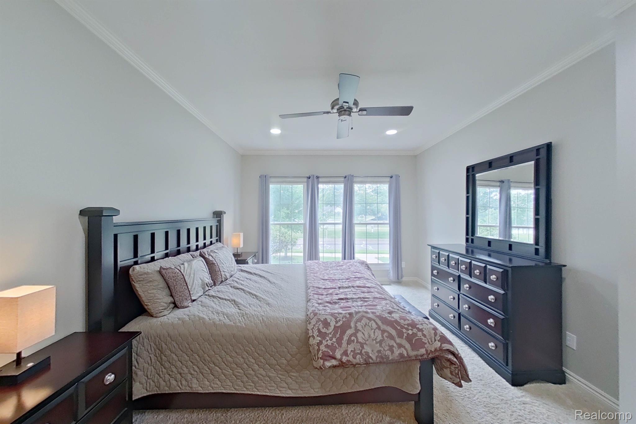 45890 South Stonewood Road Canton, MI 48187 - Photo 15 of 65 Gallery Image 15