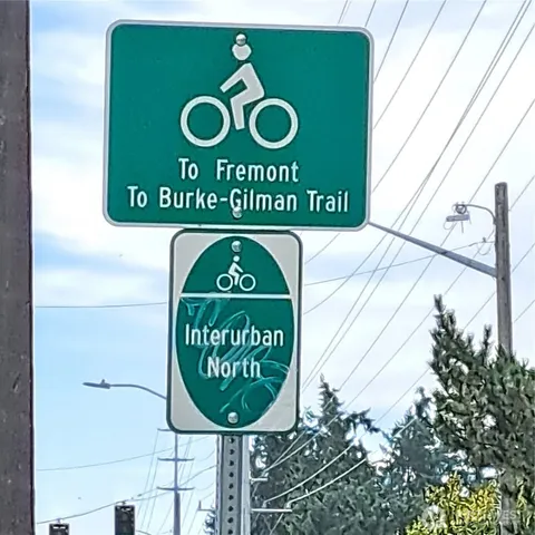 $1,500 | 13717 Linden Avenue North, Unit 215, Seattle, WA 98133