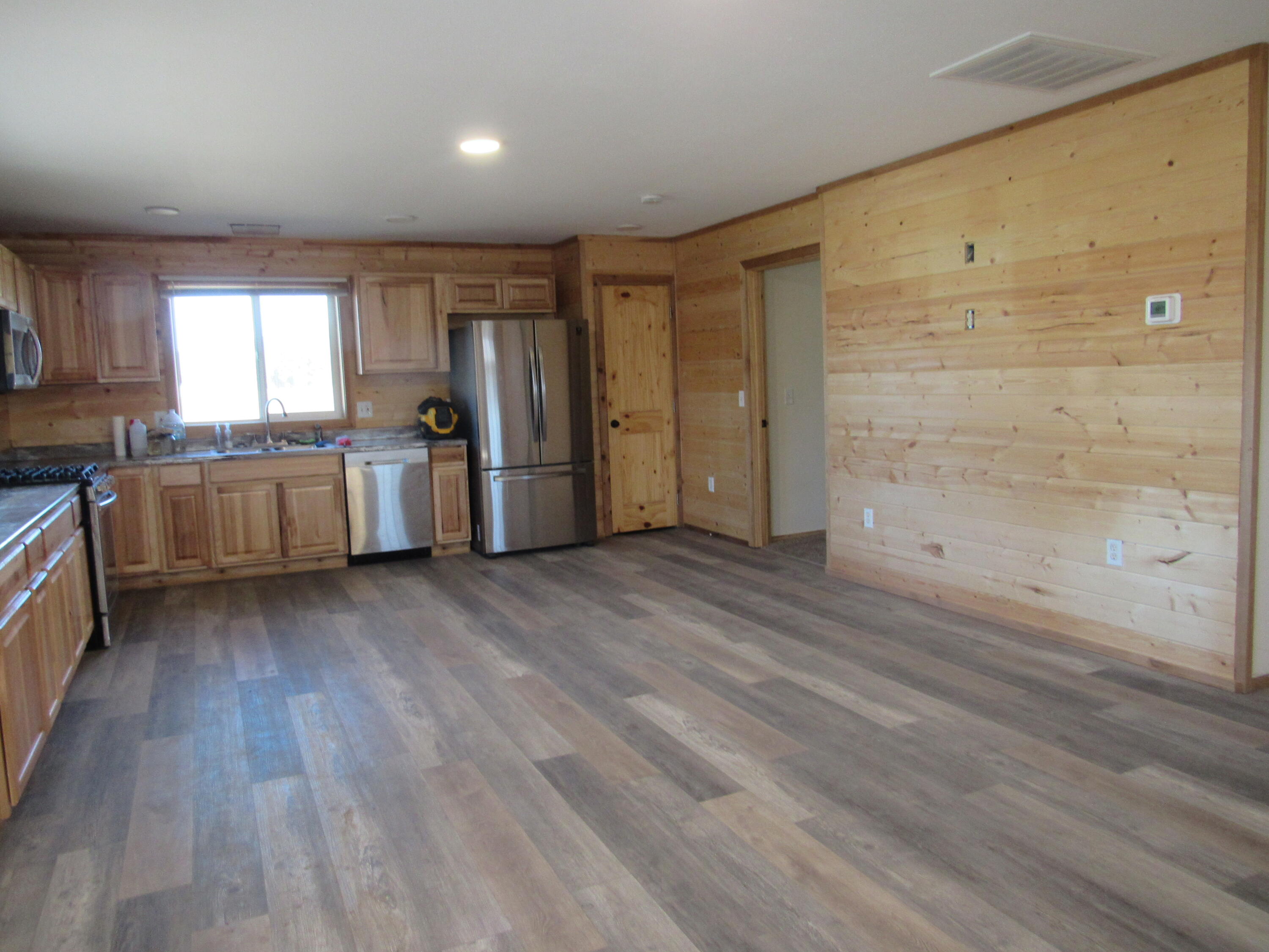 32422 Rivers Drive Chiloquin, OR 97624 - Photo 11 of 33 IMG_2419
