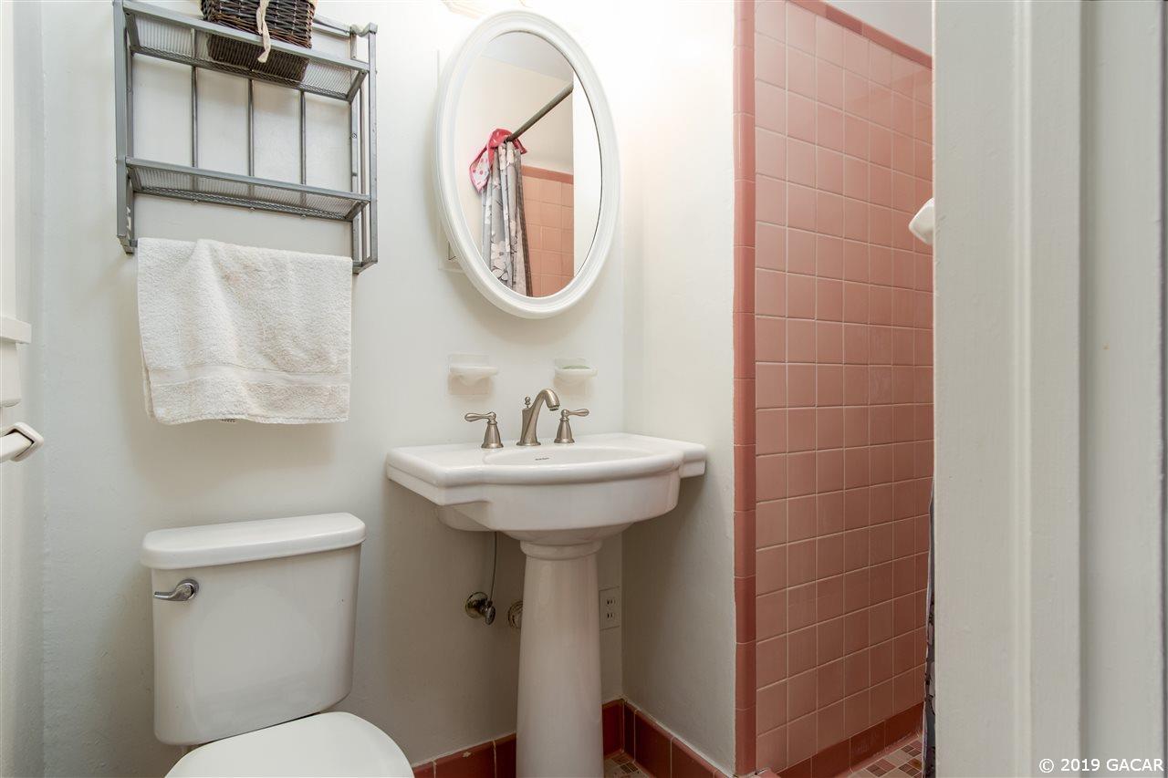 501 Southwest 28 Street Gainesville, FL 32607 - Photo 12 of 25