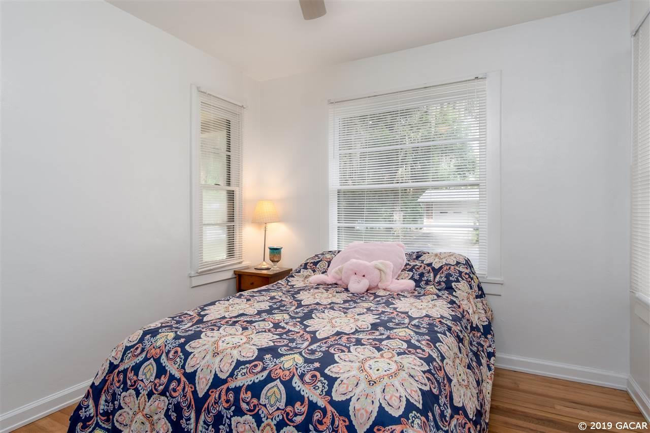 501 Southwest 28 Street Gainesville, FL 32607 - Photo 15 of 25