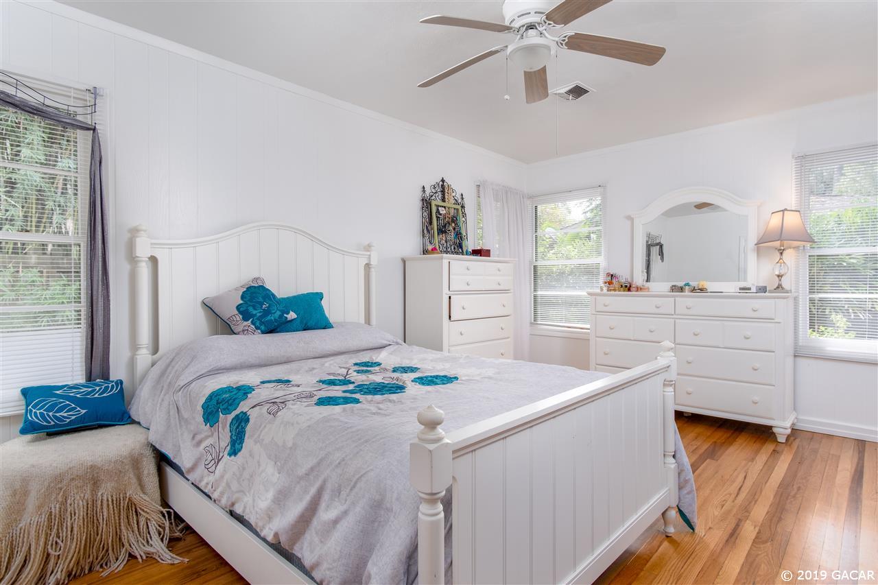 501 Southwest 28 Street Gainesville, FL 32607 - Photo 10 of 25