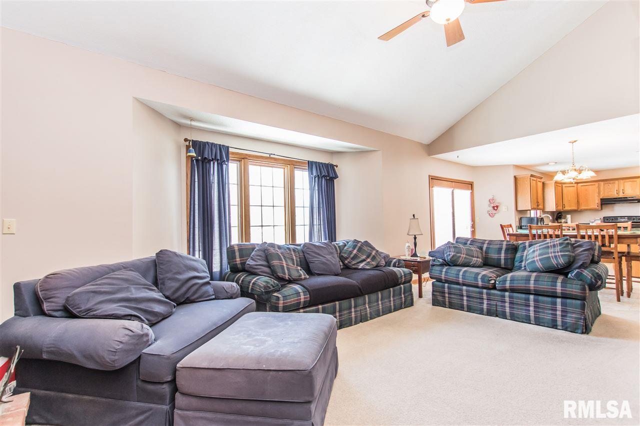 9731 West Whittingham Point Mapleton, IL 61547 - Photo 14 of 36