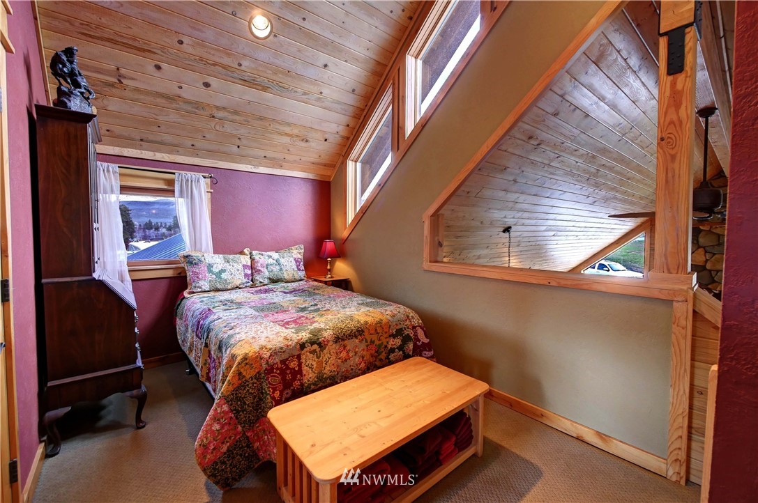 19 Lightning Pine Road Methow, WA 98834 - Photo 22 of 34
