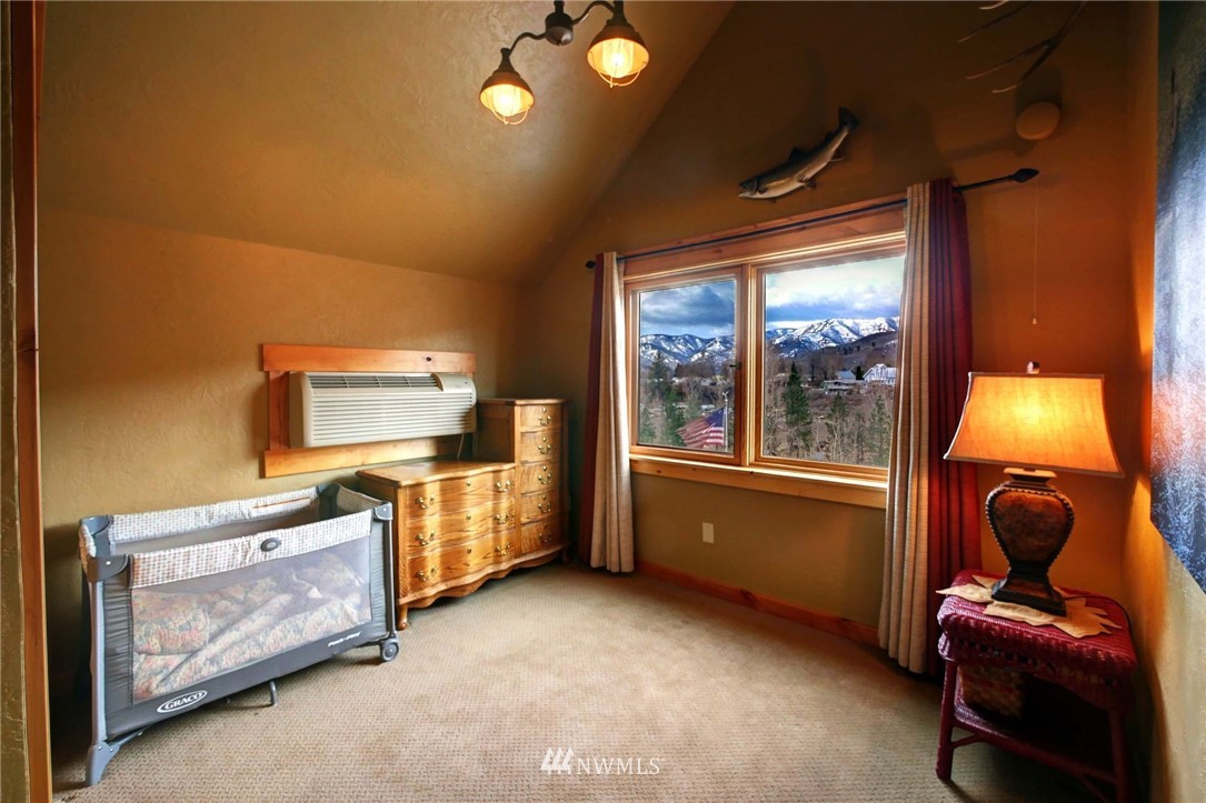 19 Lightning Pine Road Methow, WA 98834 - Photo 23 of 34