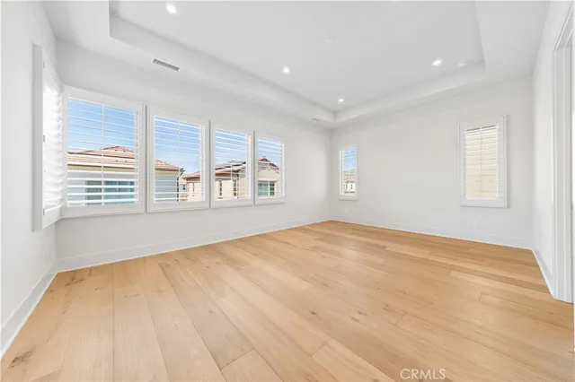 $11,000 | 233 Pinnacle, Irvine, CA 92602