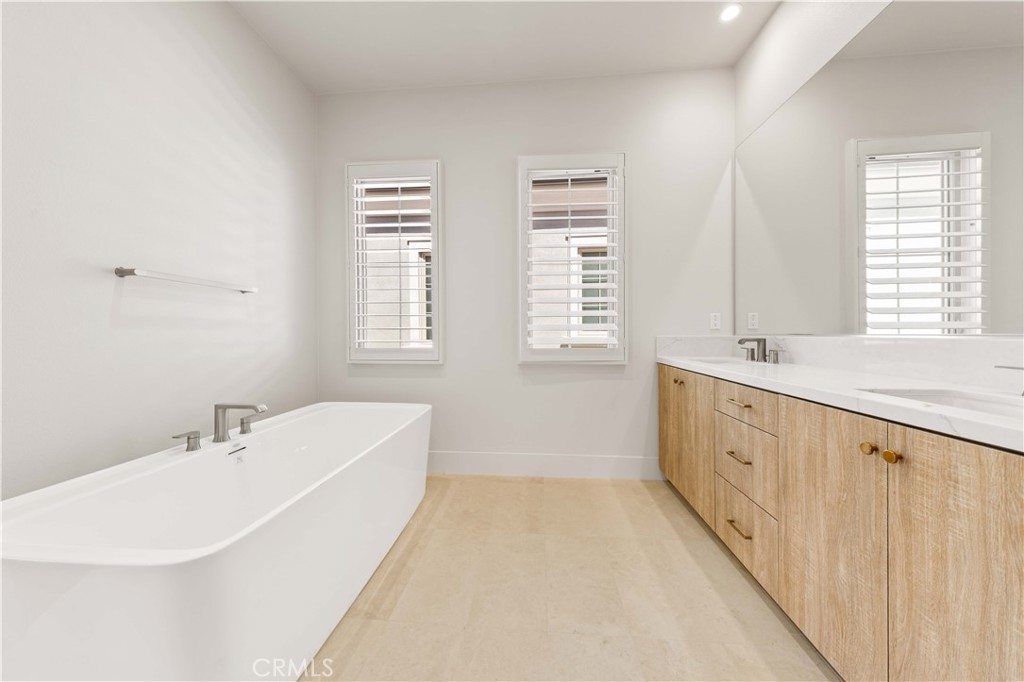 233 Pinnacle Irvine, CA 92602 - Photo 37 of 64