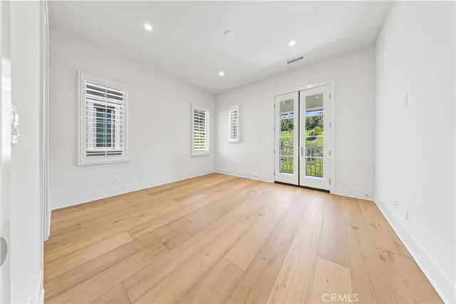 $11,000 | 233 Pinnacle, Irvine, CA 92602