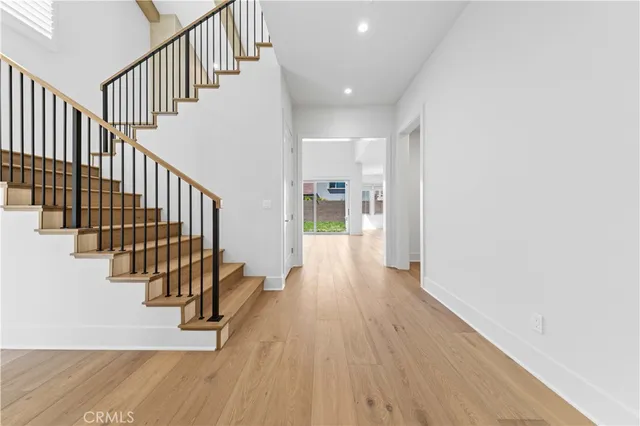 $11,000 | 233 Pinnacle, Irvine, CA 92602