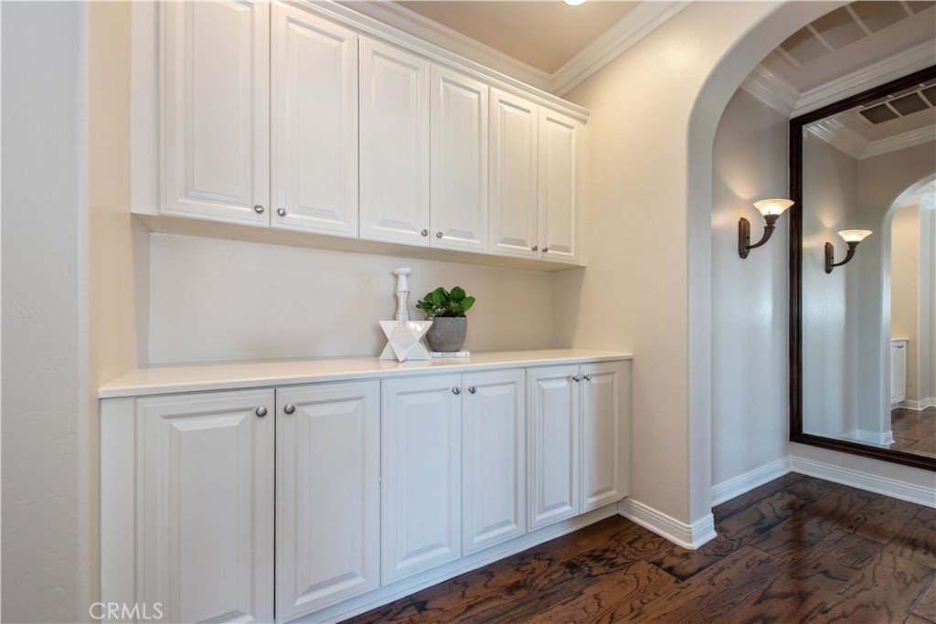17 Ferrand Newport Coast, CA 92657 - Photo 23 of 34 a kitchen with white cabinets