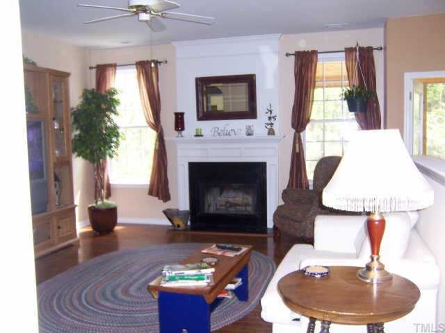 5632 Keowee Way Raleigh, NC 27616 - Photo 3 of 8 Spacious family room with fireplace