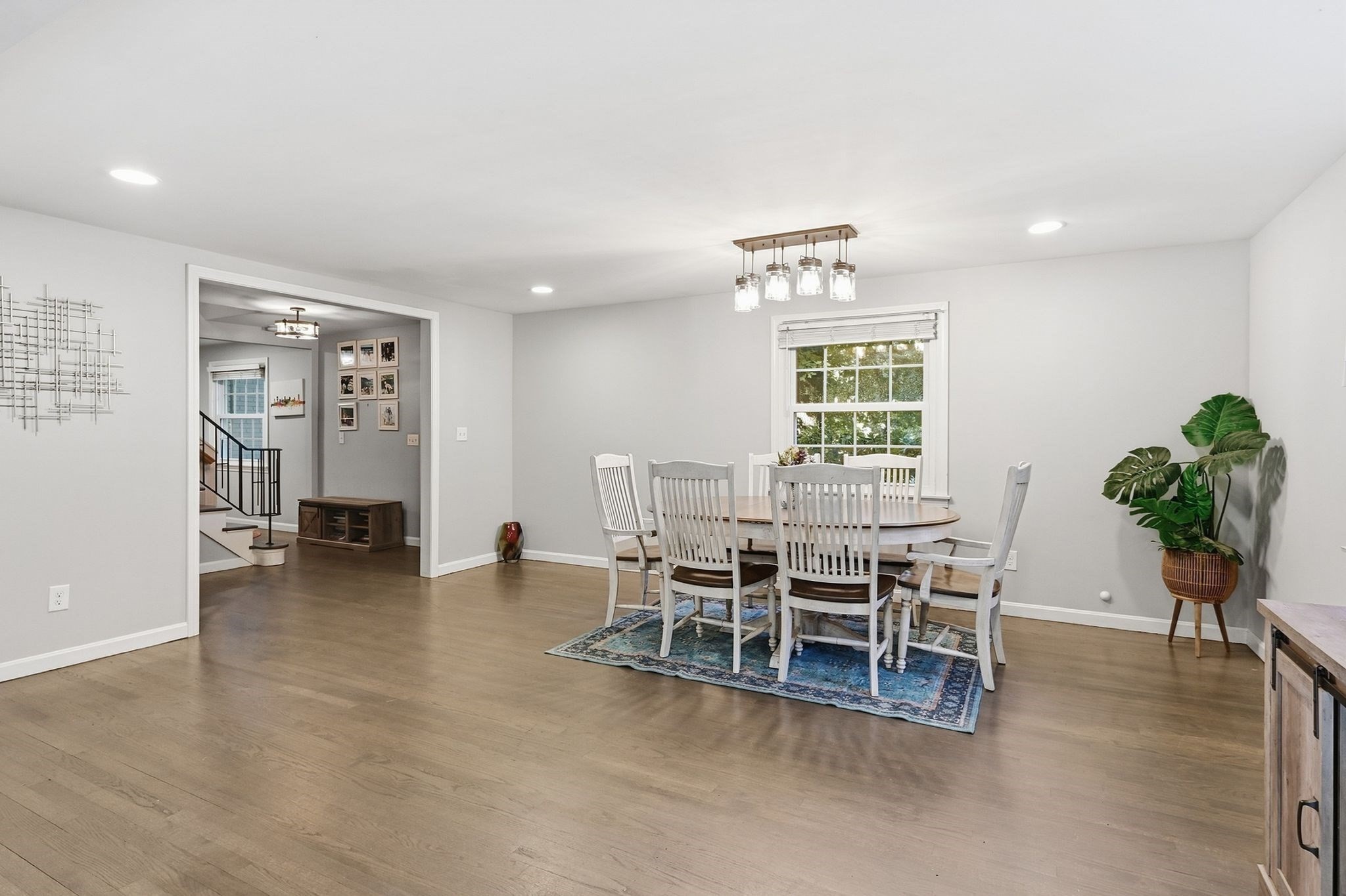 218 Heatherstone Road Amherst, MA 01002 - Photo 7 of 42 Gallery Image 7