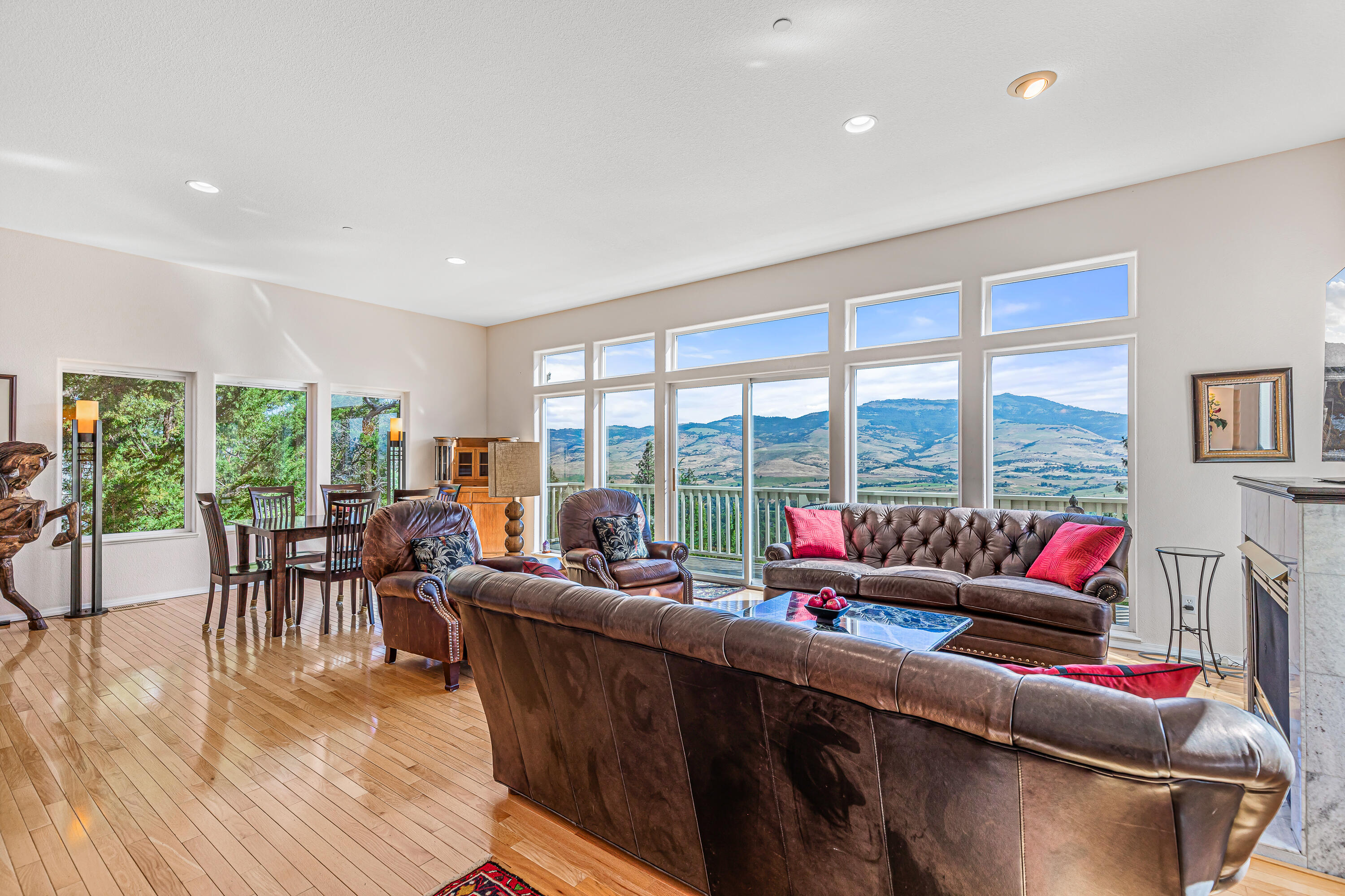 500 Waterline Road Ashland, OR 97520 - Photo 3 of 40 500 Waterline Road, Ashland, OR 97520
