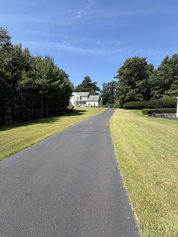 11 Brenton Wood Road Hudson, MA 01749 - Photo 2 of 42 Gallery Image 2