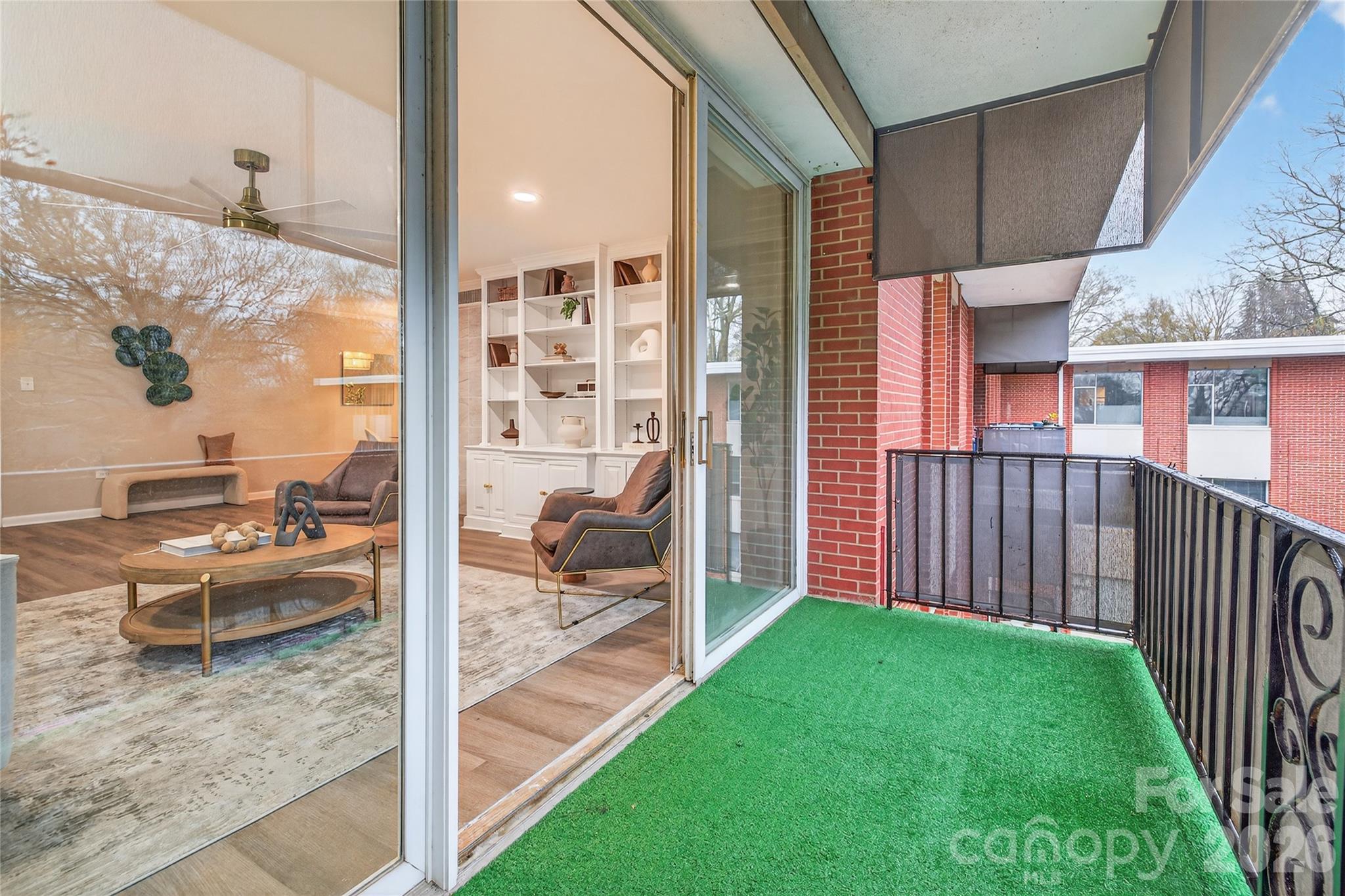 1300 Queens Road, Unit 409 Charlotte, NC 28207 - Photo 5 of 37 Gallery Image 5