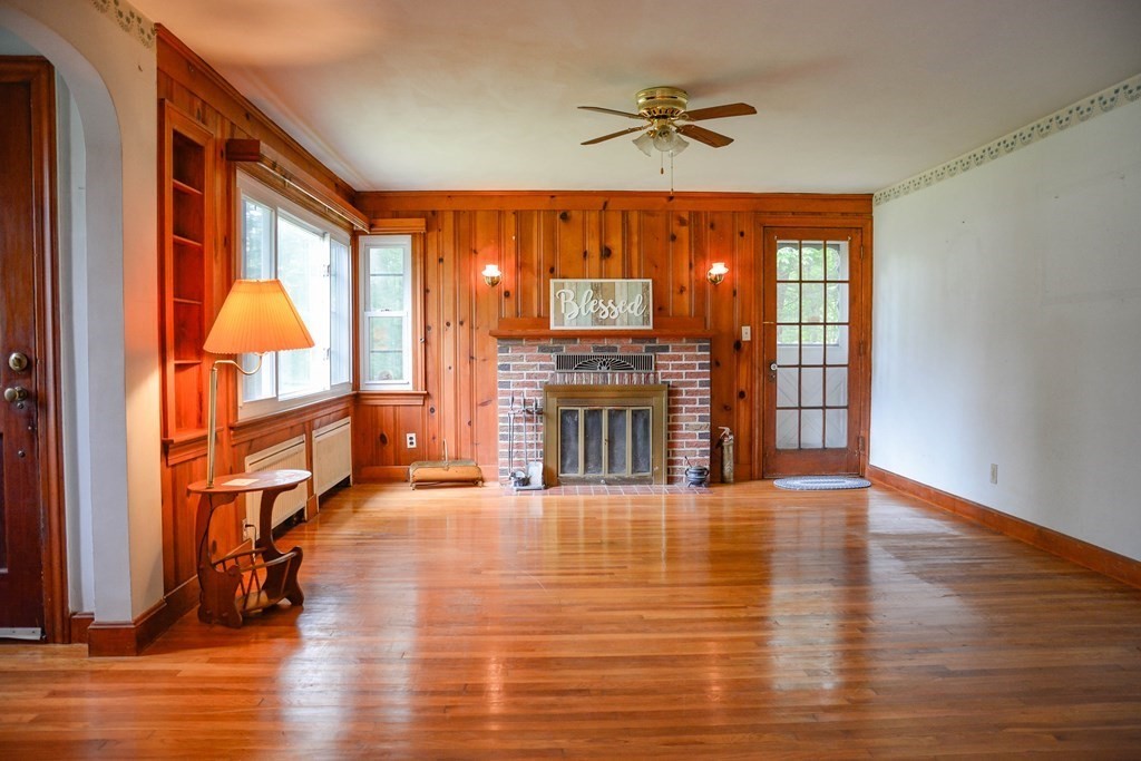 651 Ashby State Road Fitchburg, MA 01420 - Photo 9 of 18 Gallery Image 9