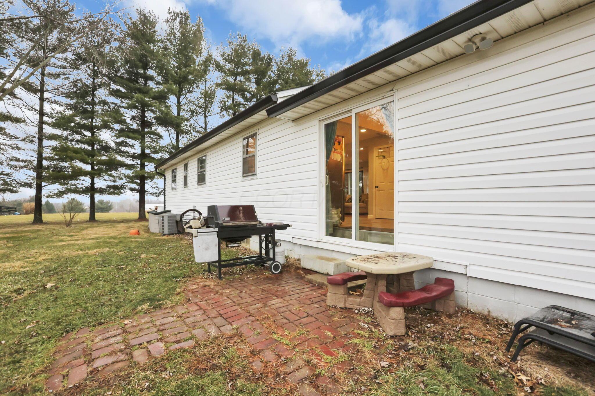 1295 Ginder Road Northwest Lancaster, OH 43130 - Photo 32 of 45 44-web-or-mls-LO5A7417