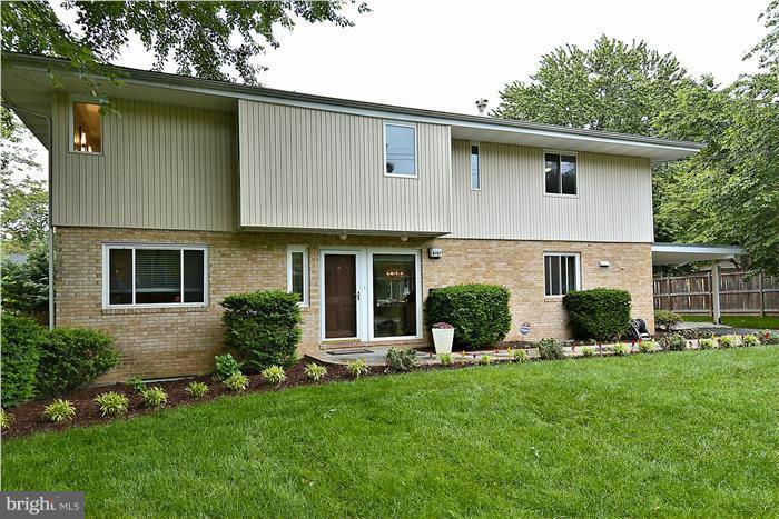 8707 Postoak Road Potomac, MD 20854 - Photo 1 of 30 Exterior (Front)