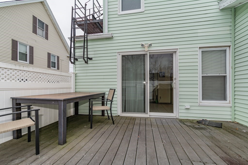 246 Haven Street, Unit 2 Reading, MA 01867 - Photo 21 of 23 a view of a house with sitting area