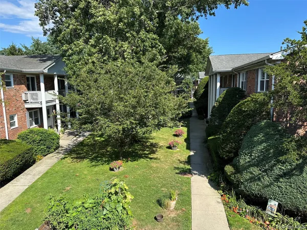 $249,000 | 151 Fair Harbor Drive, Unit 151, Patchogue, NY 11772